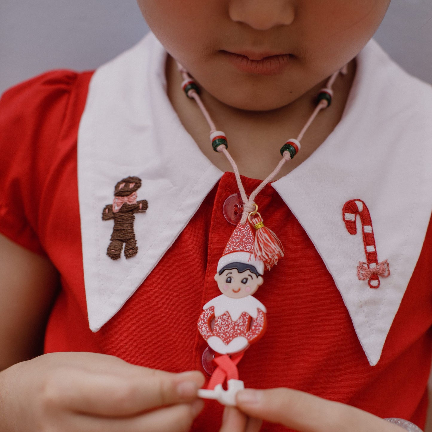 HOL-Christmas Elf Necklace